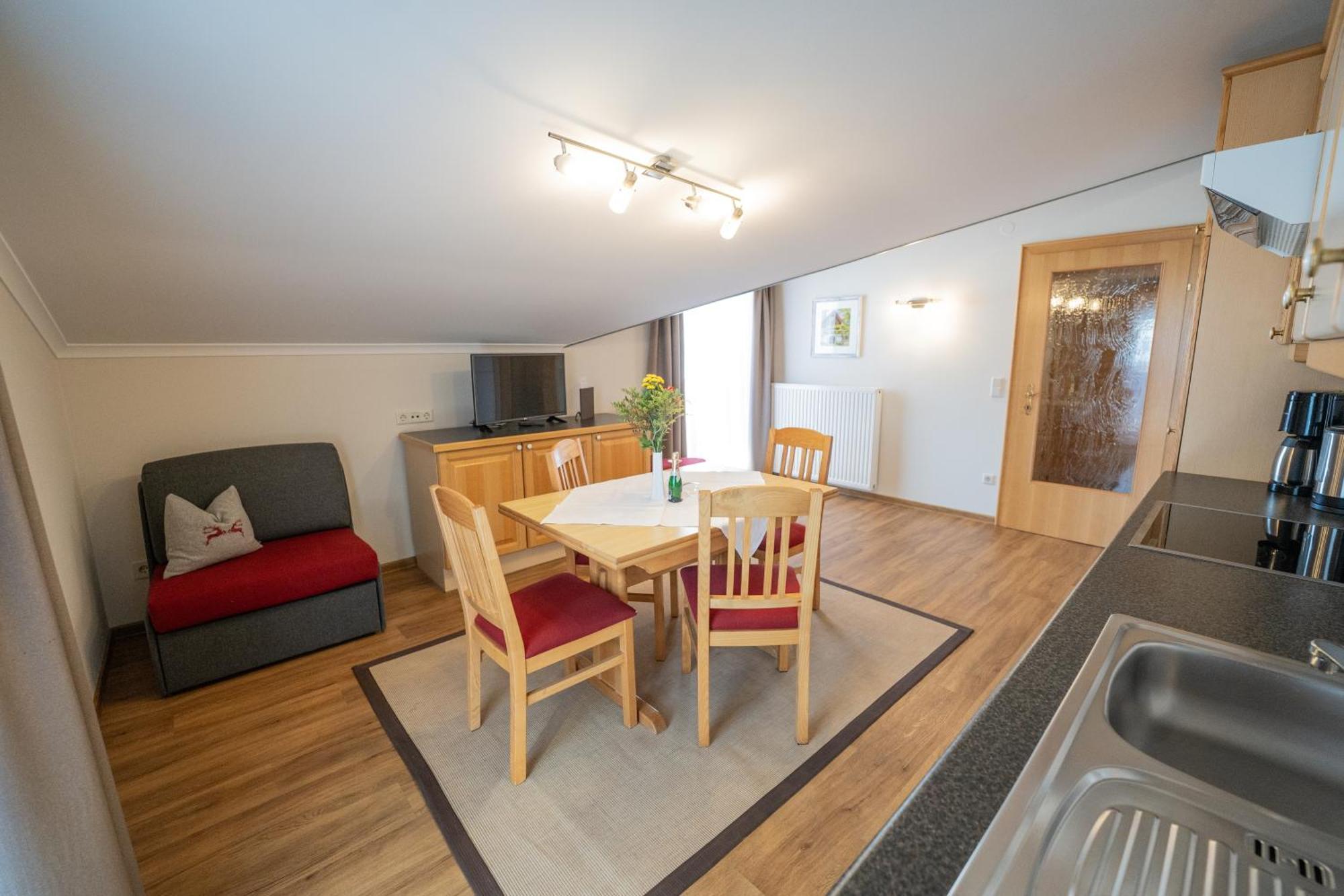 Haus Koessler Hotel Radstadt Buitenkant foto