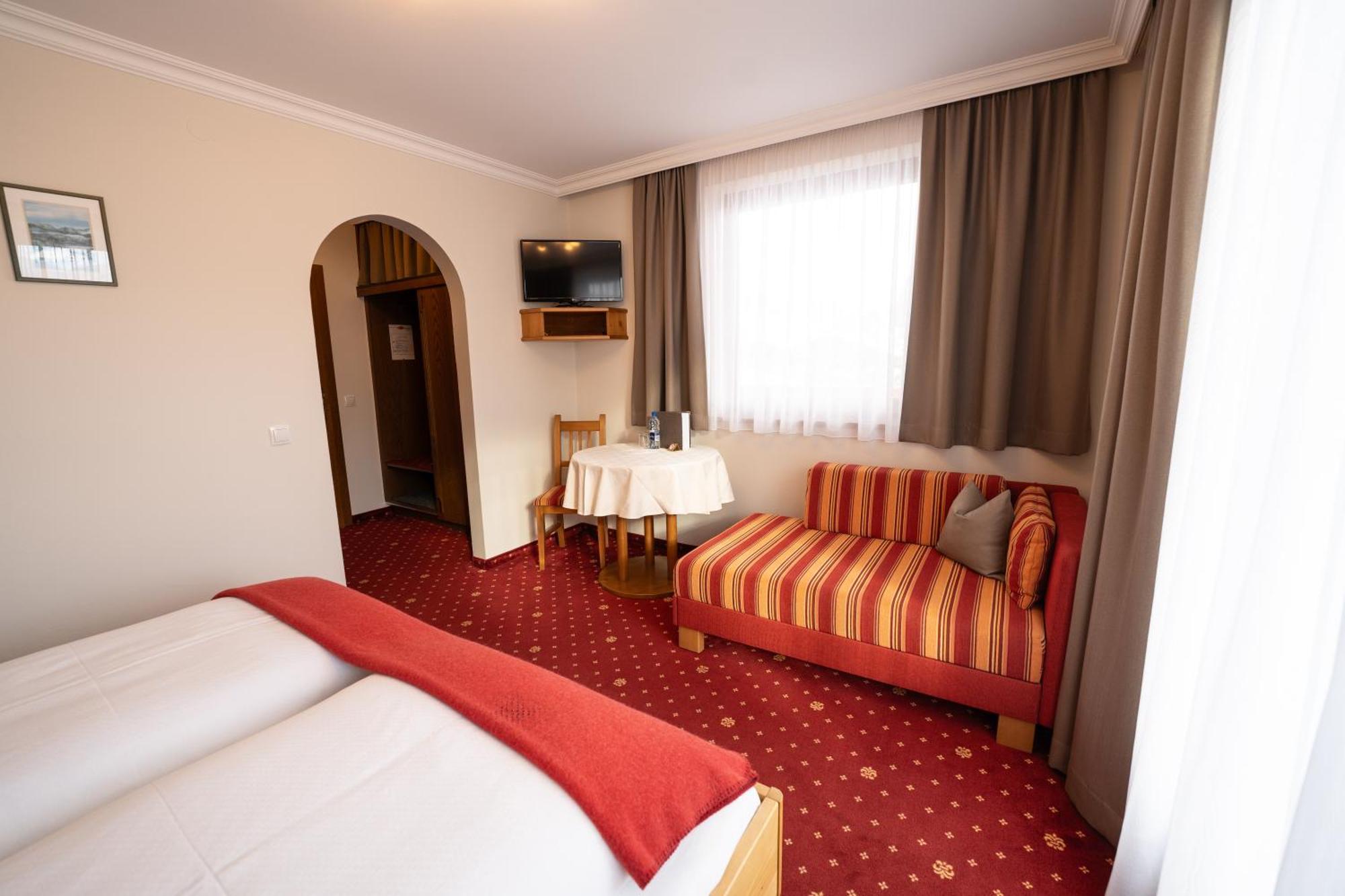 Haus Koessler Hotel Radstadt Buitenkant foto