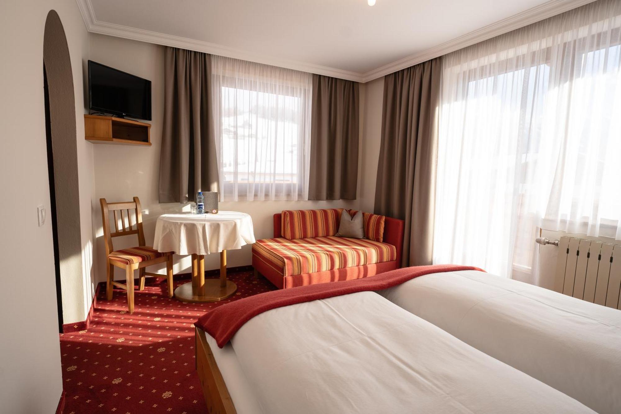 Haus Koessler Hotel Radstadt Buitenkant foto